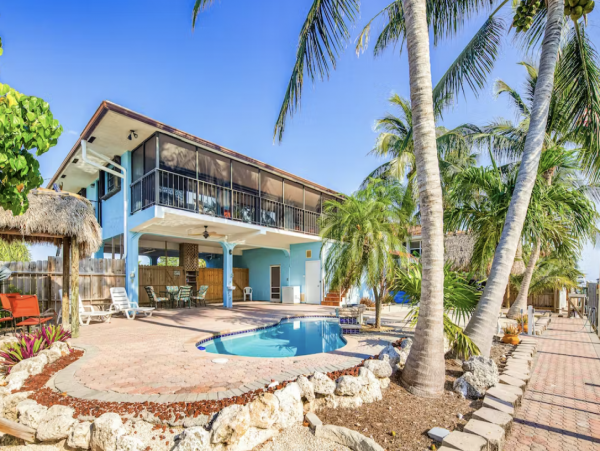 Florida Keys Lovely 3 Bedroom Vacation Home With Pool & Dock