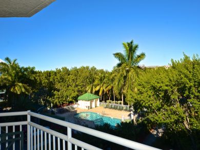 The Florida Keys Condo 914050