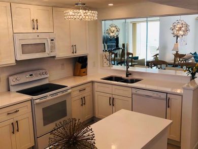 Stunning Beach Accommodation on Majical Marco Island.