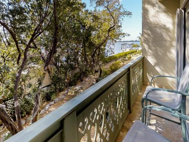 The Florida Keys Condo 914067