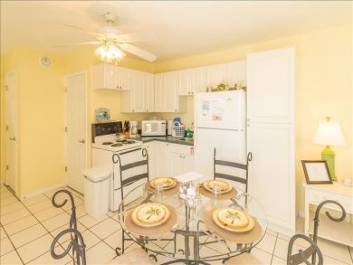 Ground Floor Studio Accommodation with Pool Ground Floor Studio Accommodation with Pool
