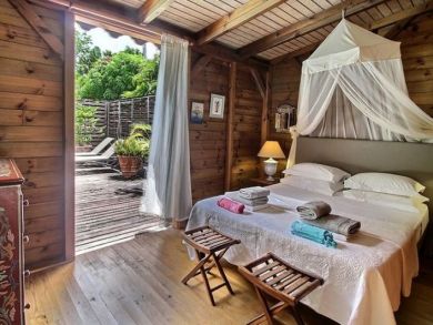 Guadalupe luxury One Bedroom Reteat Bouillante