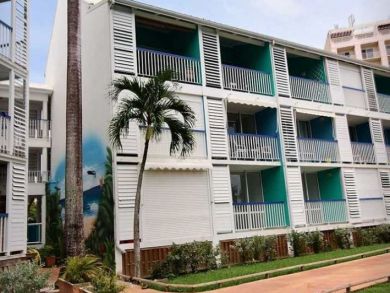 Gosier Beachfront Apartment in Gorgeous Guadeloupe