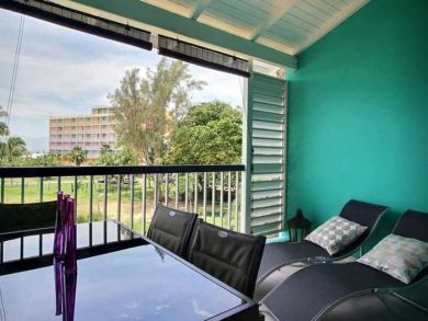 Gosier Beachfront Apartment in Gorgeous Guadeloupe