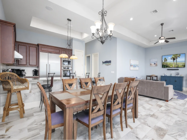 One of the Finest Luxury Beach Rentals Great Interior