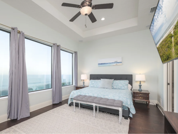 One of the Finest Luxury Beach Rentals Great Interior