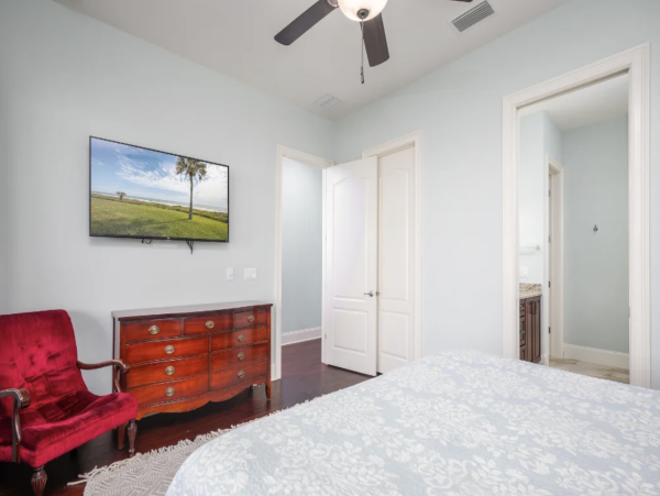 One of the Finest Luxury Beach Rentals Great Interior