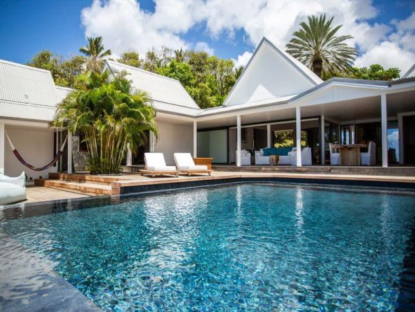 Stunning Vacation Rental Villa in Guadeloupe with Sea Views