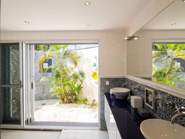 Stunning Luxury Villa in Saint Martin 14 Bedrooms Sleeps 28