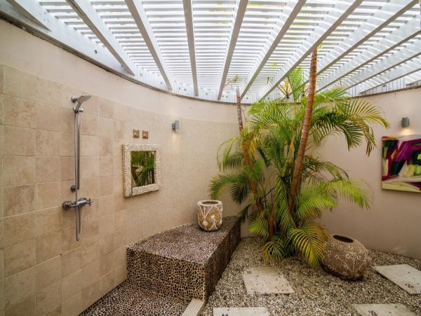 Stunning Luxury Villa in Saint Martin 14 Bedrooms Sleeps 28