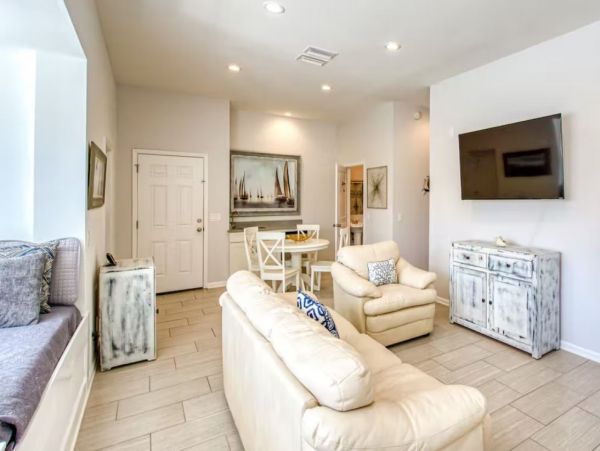 Beautiful Home with Private Pool & Spa in St. Augustine