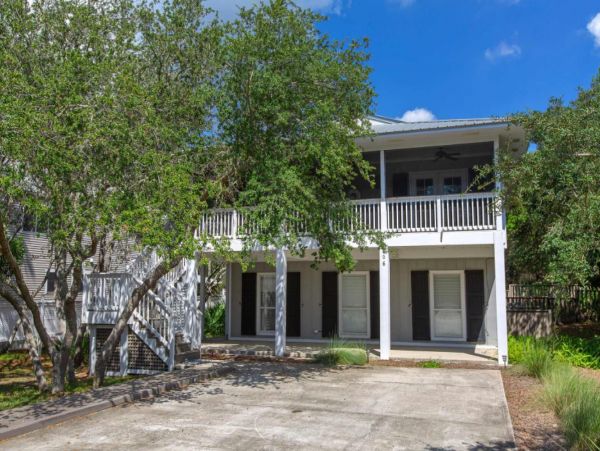 Grayton Beach Vacation Rental Home 250 Yards to Beach