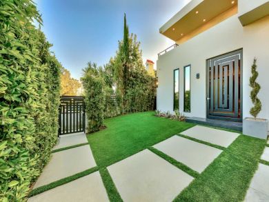 The Ultimate Santa Monica Vacation Luxury Residence