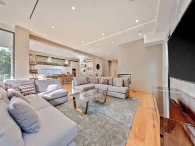 The Ultimate Santa Monica Vacation Luxury Residence