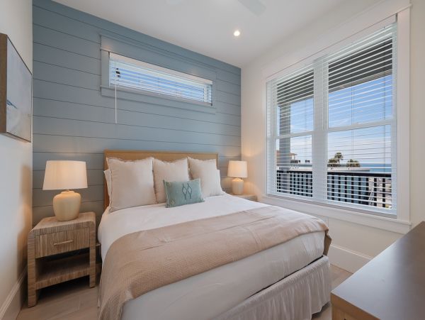Bradenton Beach Tastefully Decorated Vacation Rental
