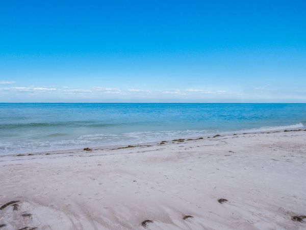 Seven-Bedroom Beach Home With Pool in Bradenton Beach