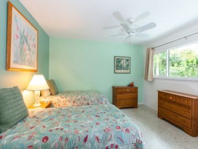 Sanibel Vacation Rental Home Three Bedrooms Pool