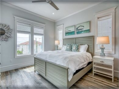 Frangista Beach Luxury Home, Walk to Beach and Private Pool