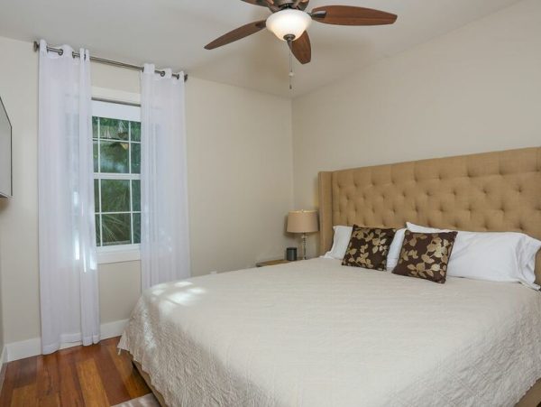 Holmes Beach Vacation Home With Private Heated Pool
