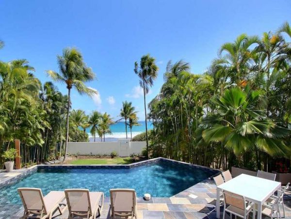 Guadeloupe Luxury Vacation Home Rental Sleeps 10 Guests