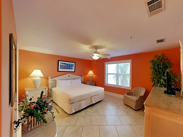 Lovely 3 Bedroom Vacation Getaway with Full Ocean Views