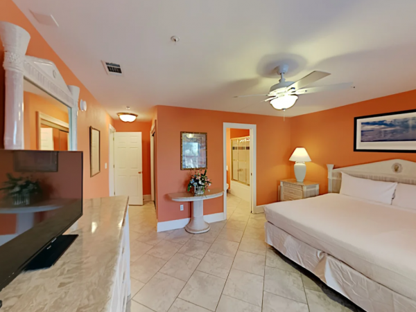Lovely 3 Bedroom Vacation Getaway with Full Ocean Views