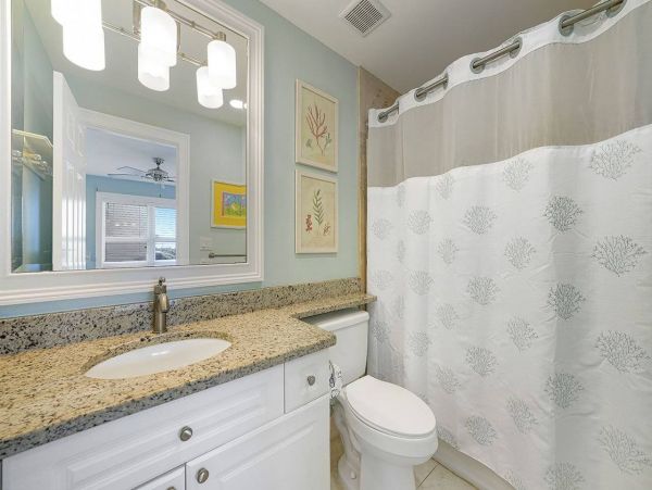 Destin Vacation Rental with Gulf Views & Pool Access