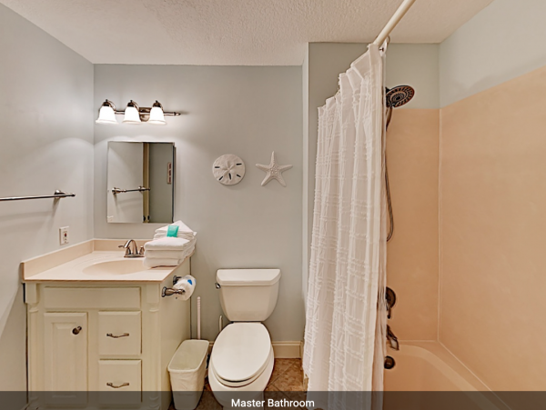 Gulffront 2 plus loft villa  Near Destin commons