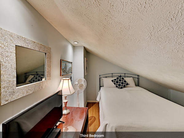 Gulffront 2 plus loft villa  Near Destin commons