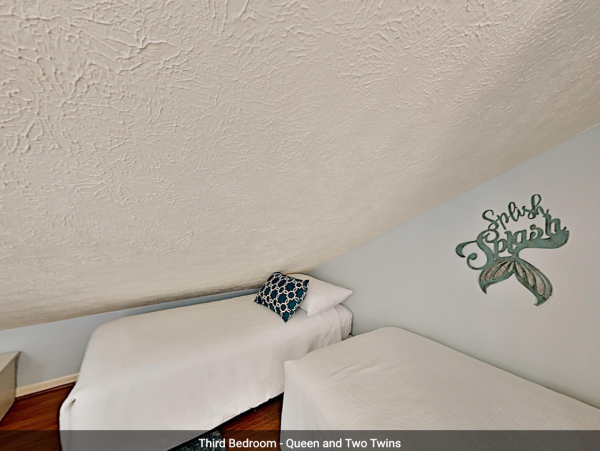 Gulffront 2 plus loft villa  Near Destin commons