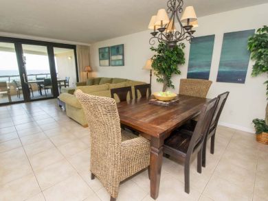 Miramar Beach Vacation Condo Sleeps Six Guests
