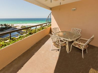 Oceanfront Two Bedroom Vacation Condo in Miramar Beach Oceanfront Two Bedroom Vacation Condo in Miramar Beach