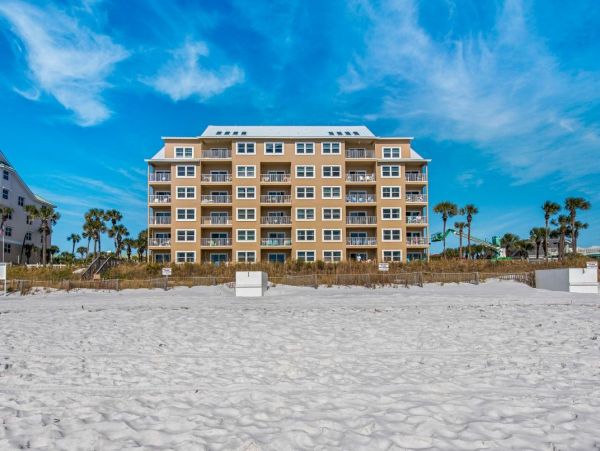 Oceanfront Vacation Condo in Destin 6 Guests