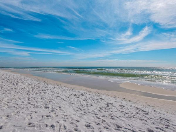Oceanfront Vacation Condo in Destin 6 Guests
