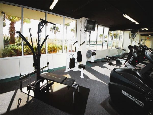 Destin Condo with Gulf Views, Great Amenities, Pool, Tennis Courts & Game Room