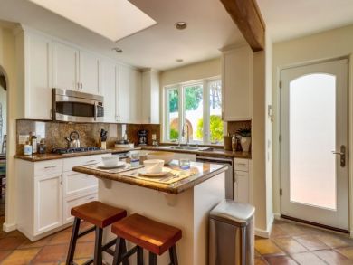 La Jolla Luxury 4 Bedroom Vacation Home Short Walk to Beach
