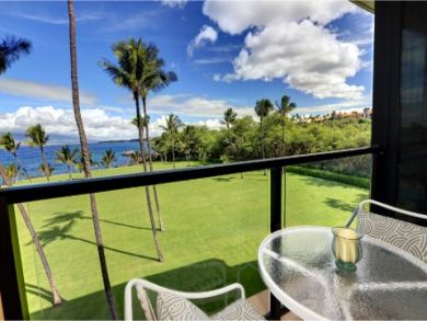 Luxury Kihei Vacation Condo Rental One Bedroom Sleeps Four