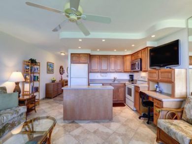 Luxury Kihei Vacation Condo Rental Sleeps Four Guests