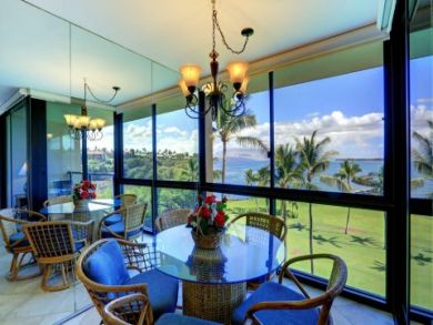 Luxury Kihei Vacation Condo Rental Sleeps Four Guests
