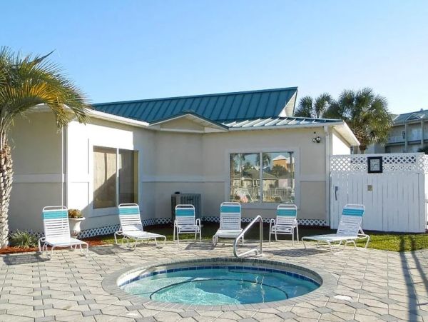 Miramar Beach Cozy One Bedroom Vacation Condo