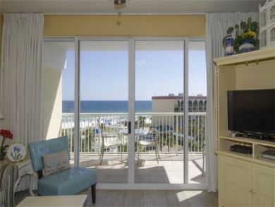 Luxury Destin Vacation Condo Rental Sleeps Six Guests
