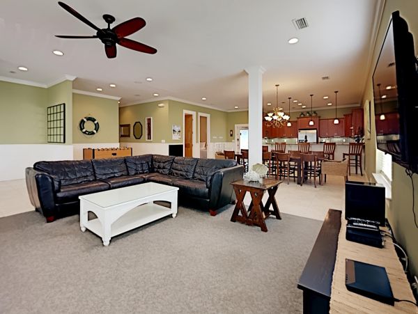 Beach 5 Bedroom Vacation Cottage Sleeps 14