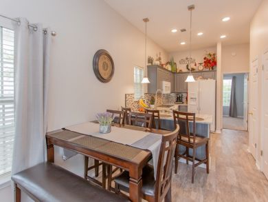 Destin Home 915336