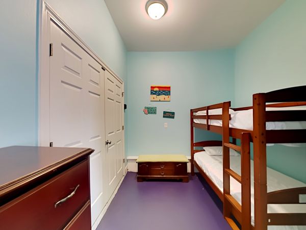 Vacation Rental Condo with Pool & Tennis Court 20 Guests