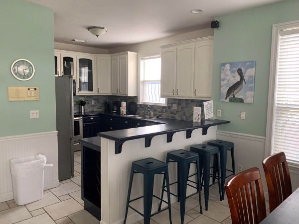 Vacation Rental Condo with Pool & Tennis Court 20 Guests