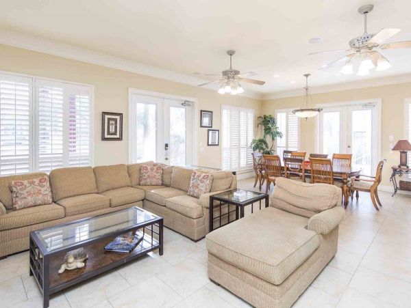 Charming Vacation Home in Destin 12 Guests