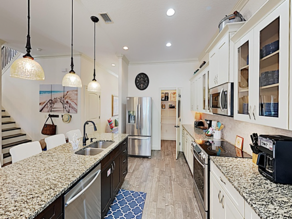 Six Bedroom Walk to Beach Vacation Home in Destin
