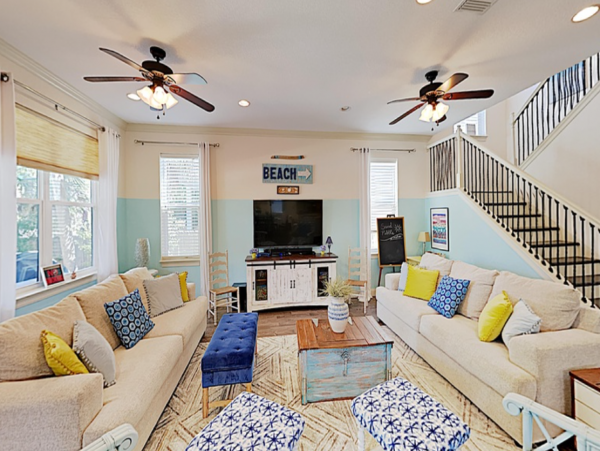 Six Bedroom Walk to Beach Vacation Home in Destin