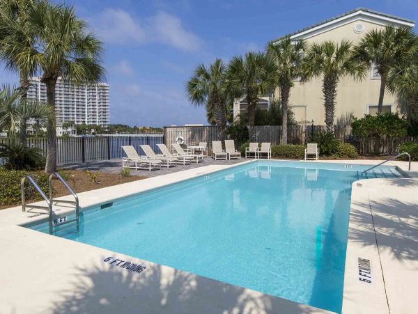 Beach Vacation Home in Destin 15 Guests