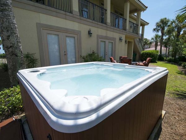 Beach Vacation Home in Destin 15 Guests